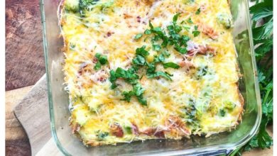 Keto Frühstück Bacon-Cheddar-Auflauf
