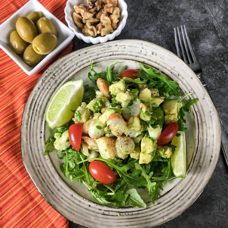 Keto Mittagessen Avocado-Garnelen-Salat