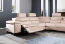 Ecksofa aus Natur-Leder mit Relaxfunktion